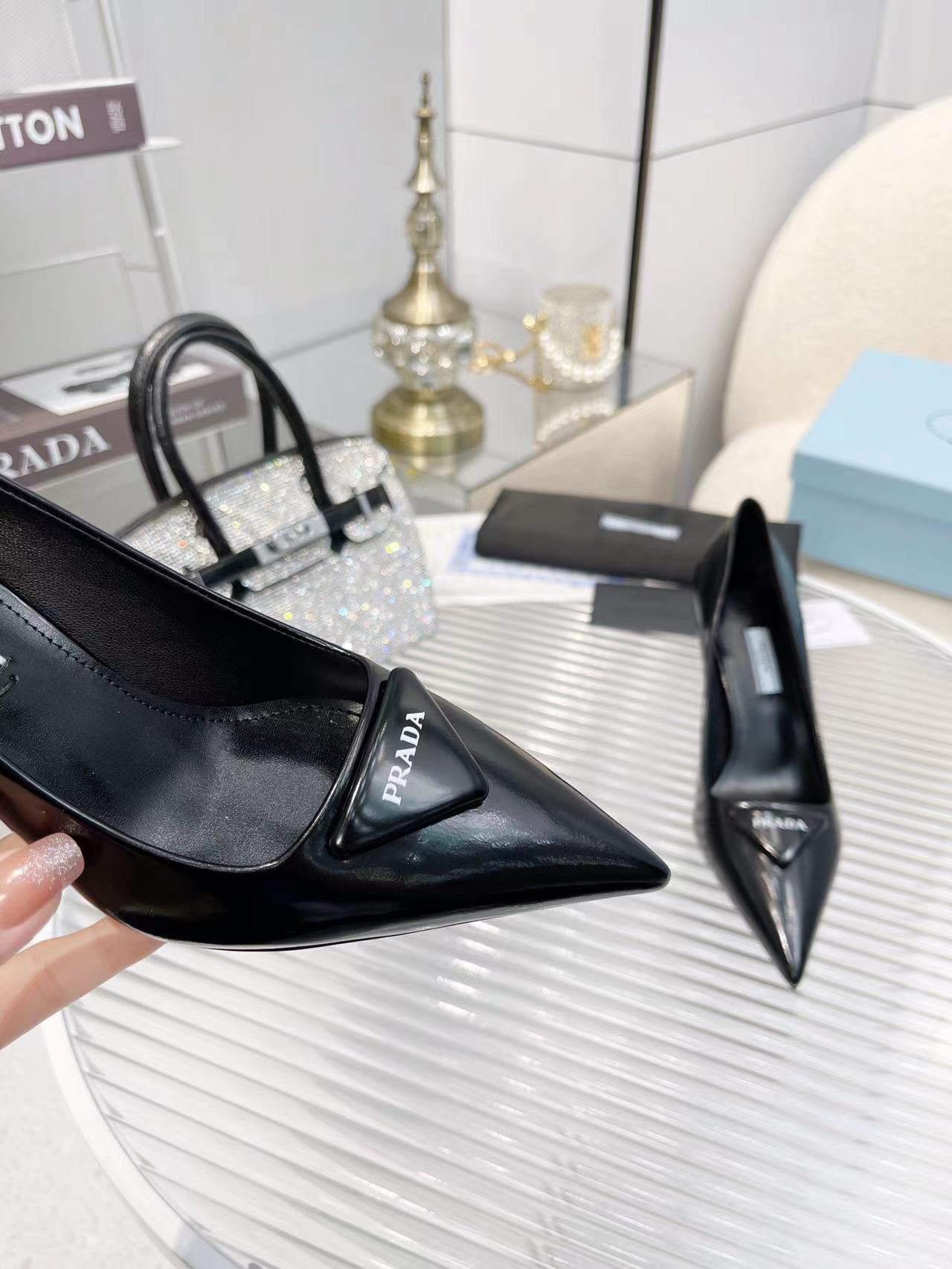 Women's high heels
